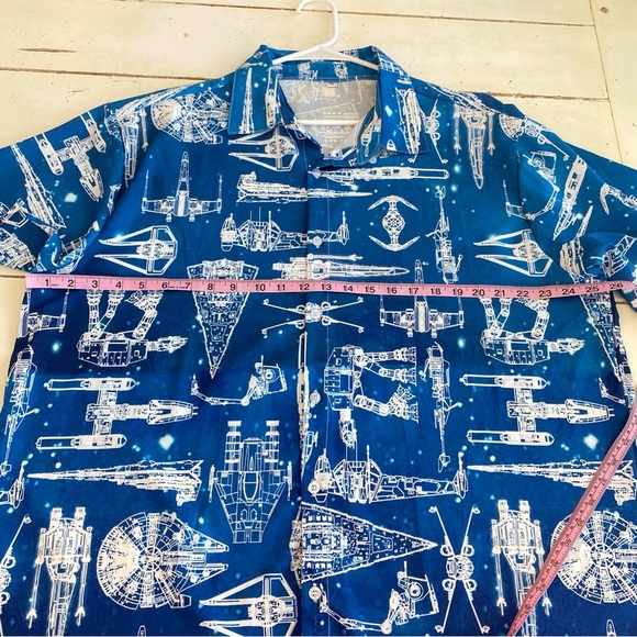 Men's Star Wars Shirt Size XL Button Up All Over Starfighter Blueprint - Picture 4 of 8